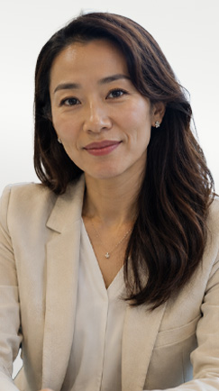 Sophia Lee